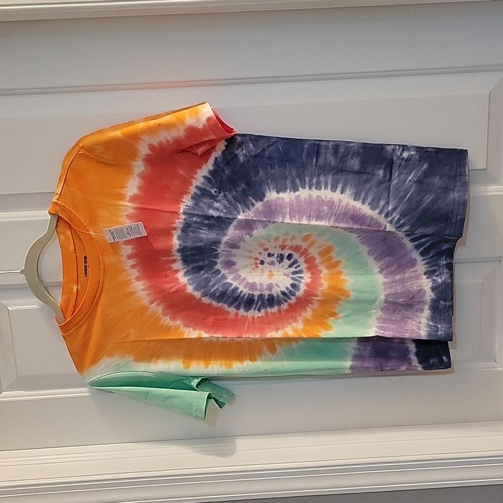 Lands End multi color tee shirt xl
